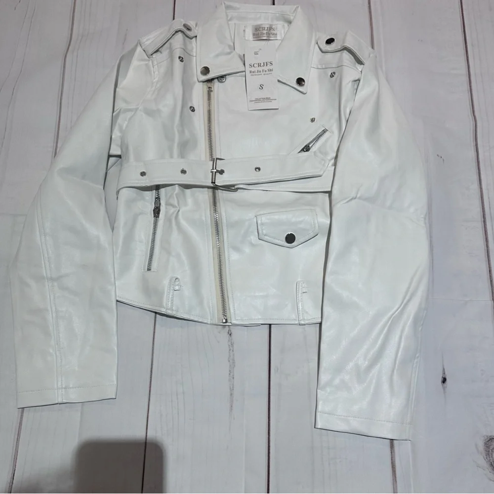 White PU Leather Short Jacket with Belt - Picture 3 of 6